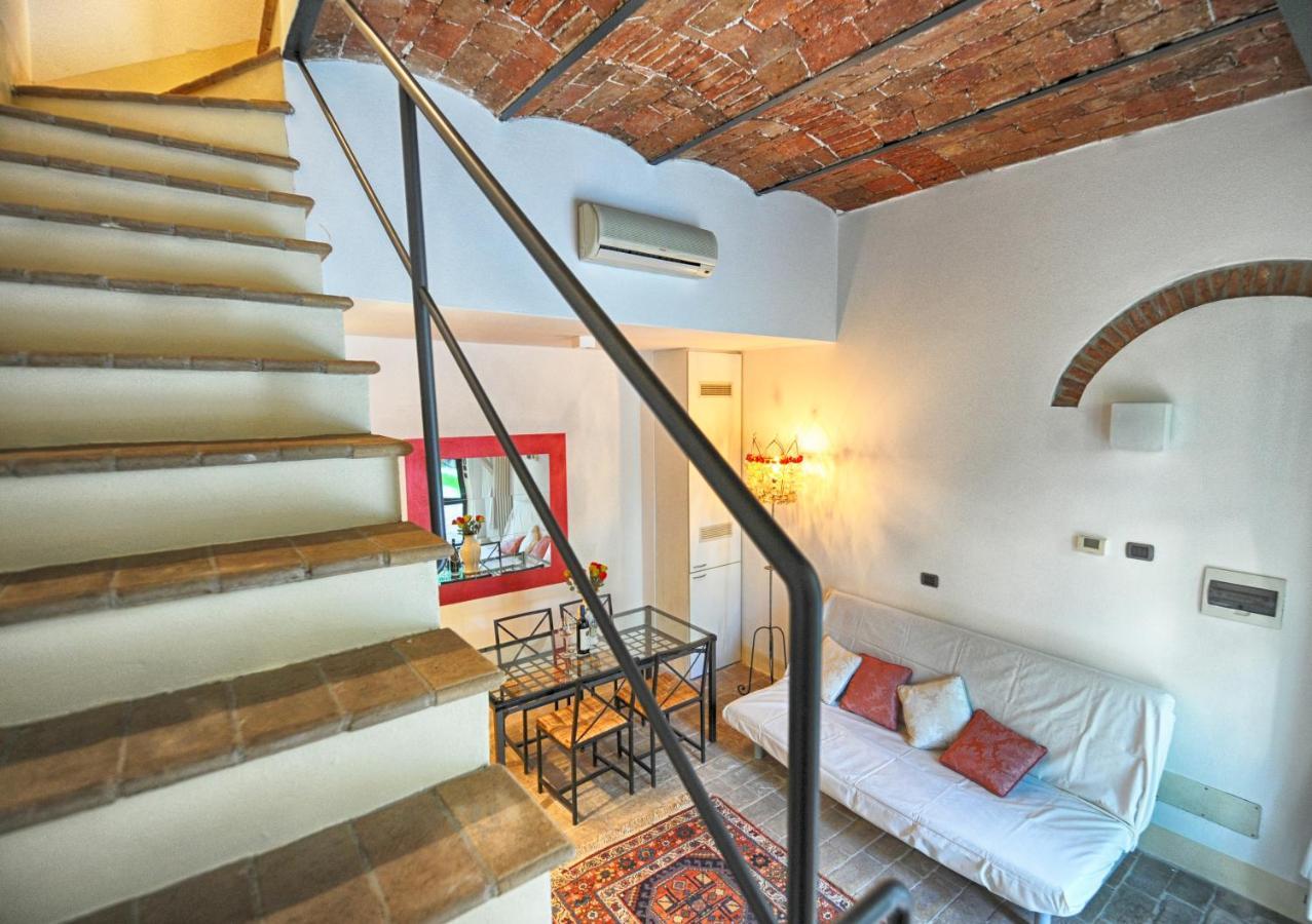 Scuderie Il Magnifico Apartment Florence Luaran gambar
